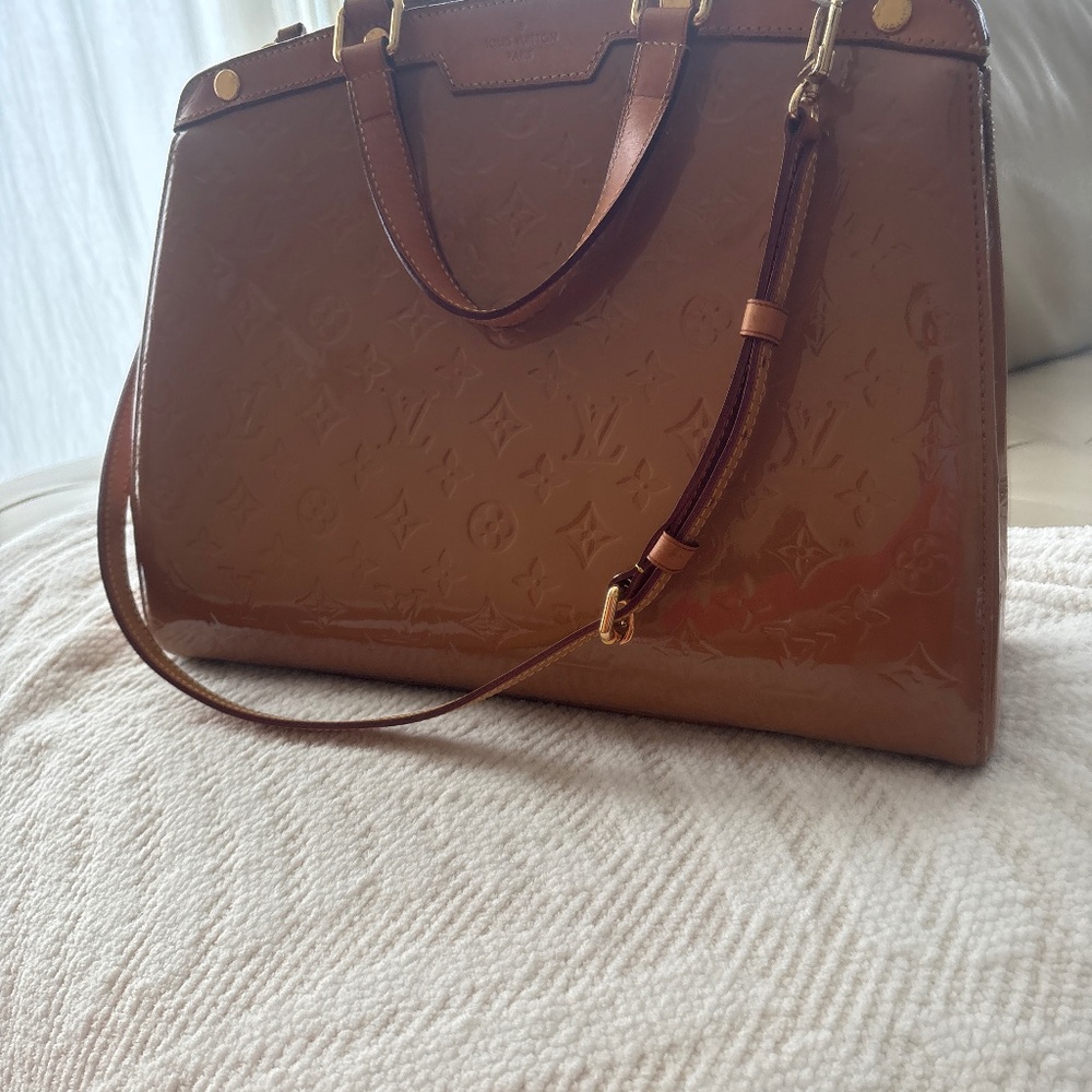 Louis Vuitton Brea MM Monogram patent leather